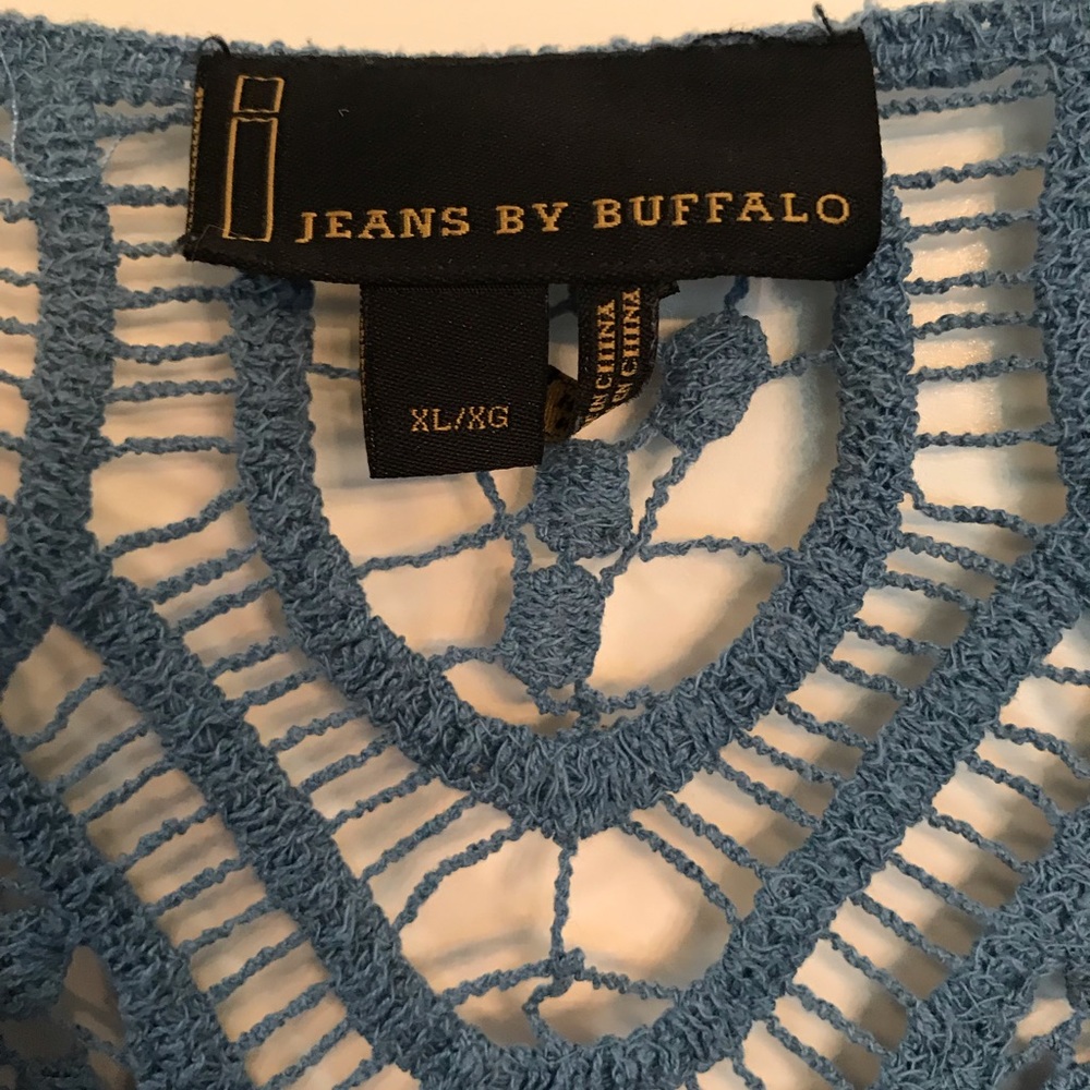 Blue top - Picture 2 of 3